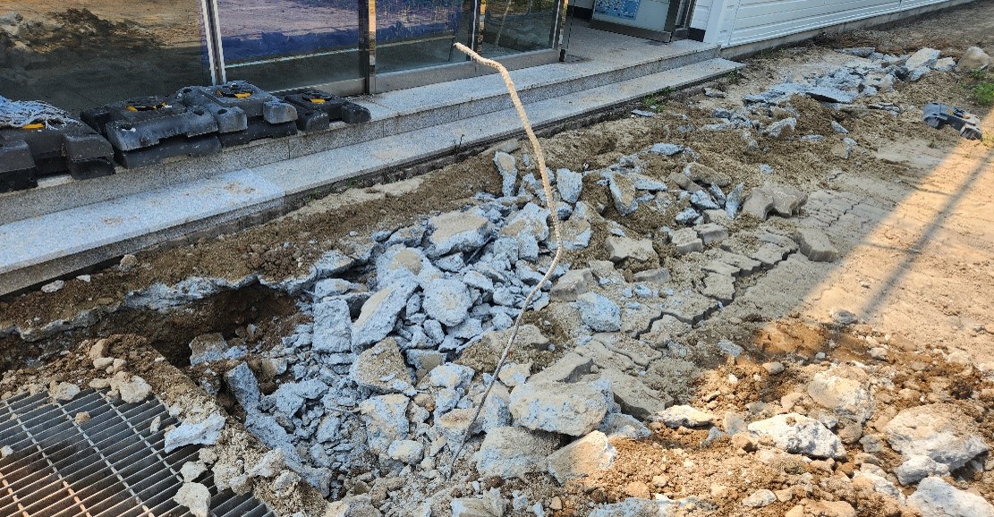 콘크리트 깨기2